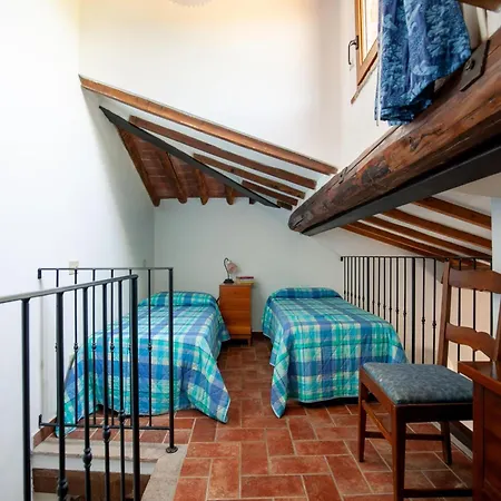 Flat With Swimming Pool And Air Conditioning アパート *