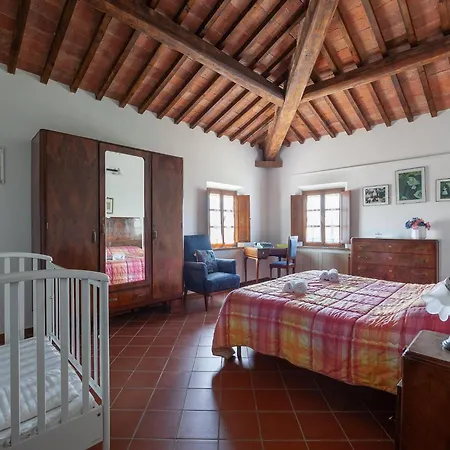 Flat With Swimming Pool And Air Conditioning Apartment