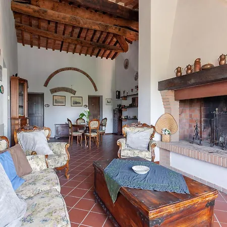 Apartment Flat With Swimming Pool And Air Conditioning