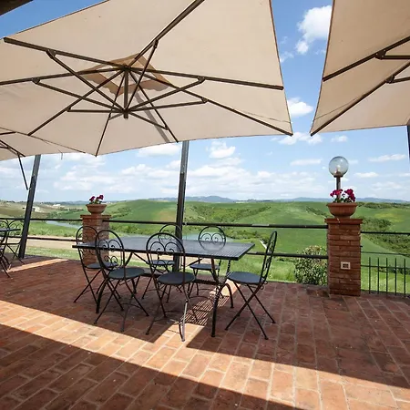 Flat With Swimming Pool And Air Conditioning Apartment