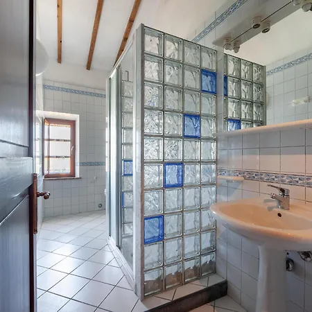 Flat With Swimming Pool And Air Conditioning Peccioli