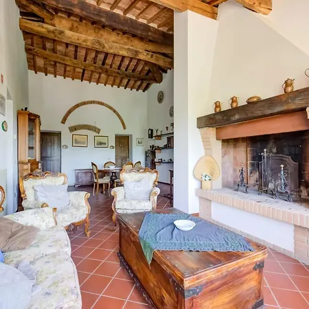 Flat With Swimming Pool And Air Conditioning Apartmán